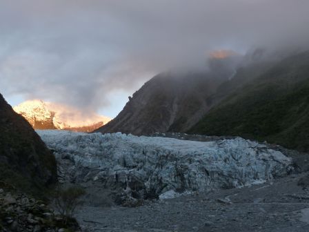 Fox Glacier au coucher de soleil apres la rando